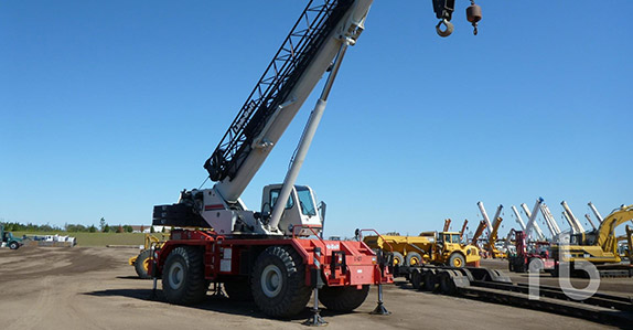 Link-Belt RTC8090 90-ton rough terrain crane